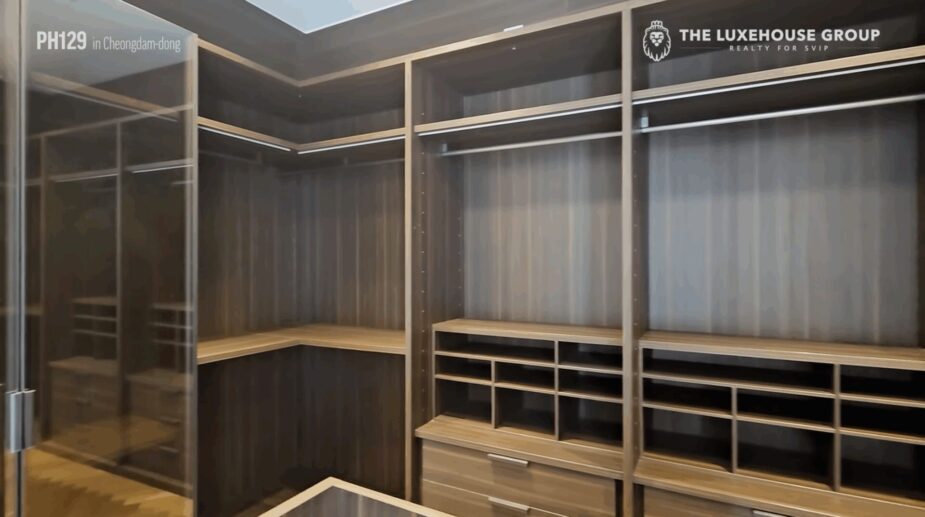 Screenshot 2025-09-24 at 10.19.22 AM